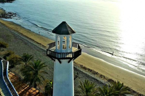 Vivienda Vacacional frente al mar Playa del Aguila